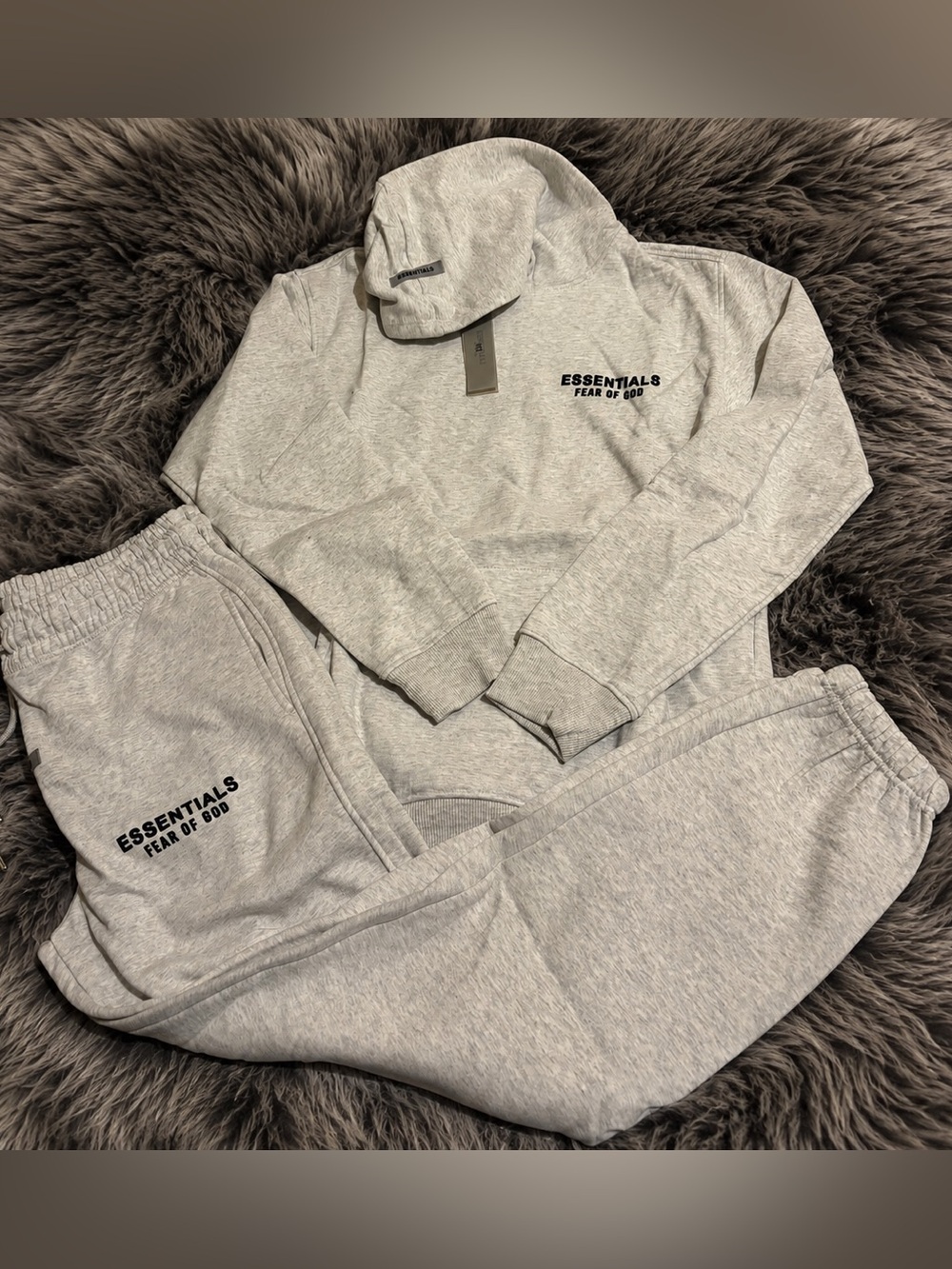 Essentials FEAR OF GOD grey jogger sweatsuit set